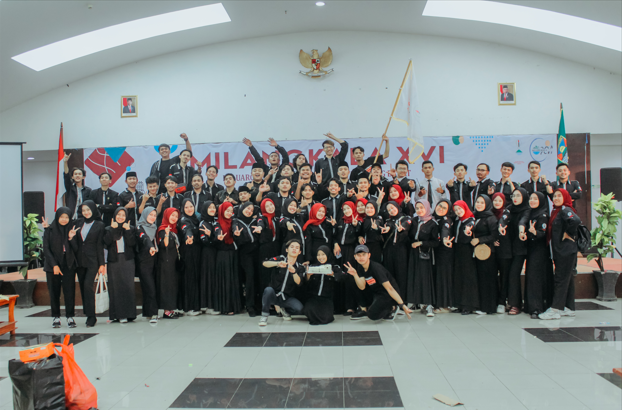 Meungkeut Pageuh Tali Duduluran